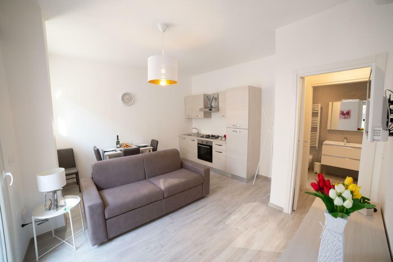 Casa Martina By Home080 - Puglia Mia Apartments モノーポリ エクステリア 写真